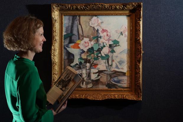 Harrow Times: Art courses are a great gift option for people interested in painting. Picture: PA