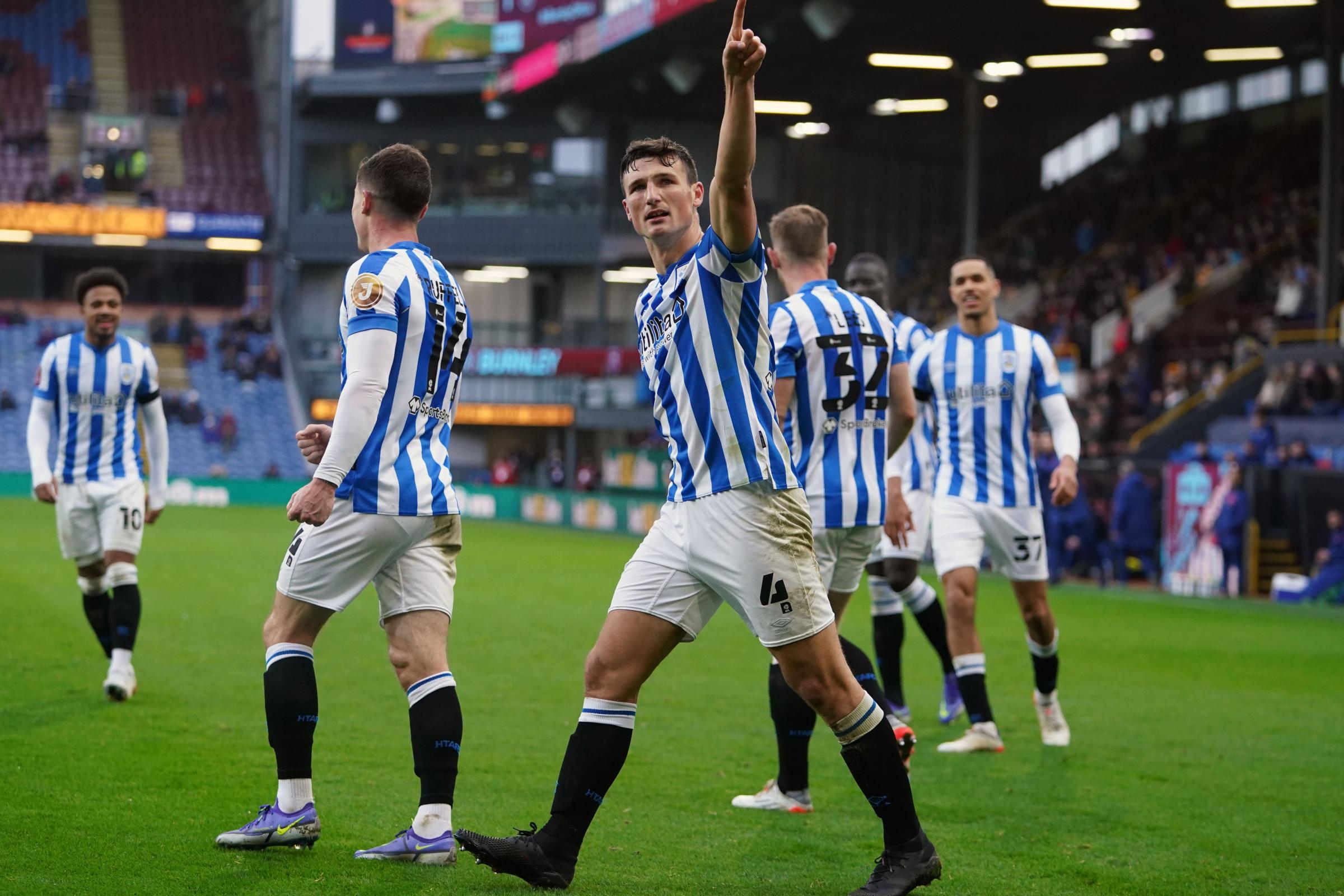 Burnley dumped out of FA Cup by Championship high-flyers Huddersfield - Vimarsana News