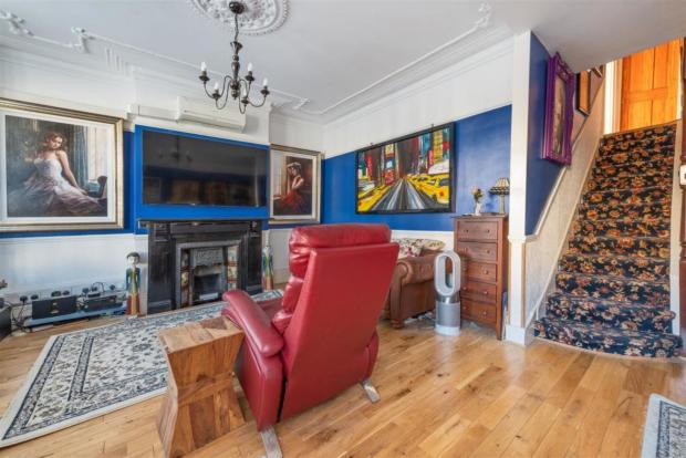Harrow Times: The large living room. (Rightmove)